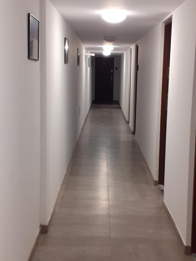 Hola Apartamenty Pomorska 65 Лодзь Екстер'єр фото