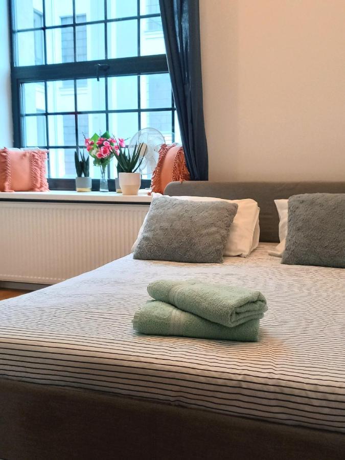 Hola Apartamenty Pomorska 65 Лодзь Екстер'єр фото